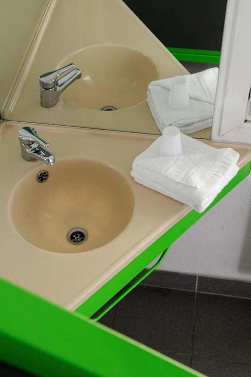 Lemon Hotel - Mery Sur Oise/Cergy Camera foto