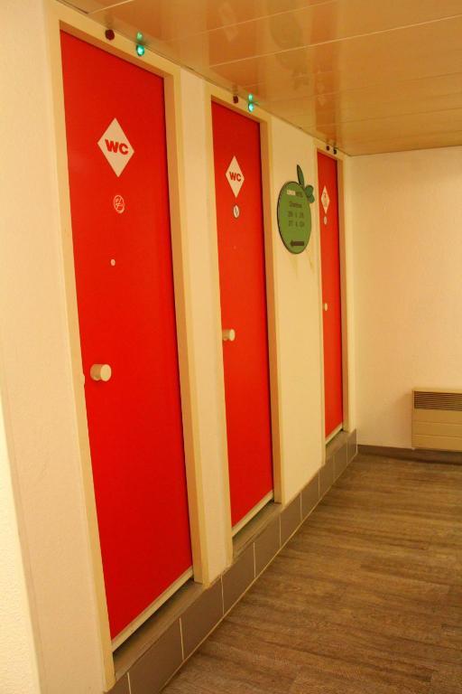 Lemon Hotel - Mery Sur Oise/Cergy Esterno foto