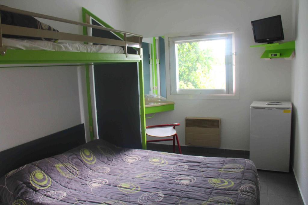 Lemon Hotel - Mery Sur Oise/Cergy Esterno foto